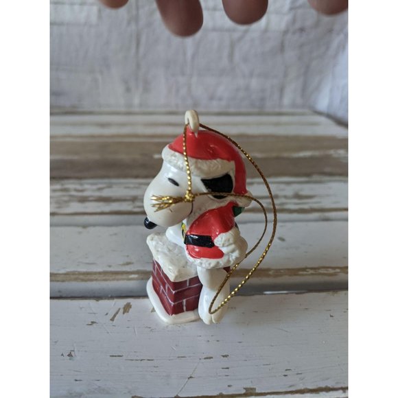 United feature Snoopy Santa bag chimney ornament X - Picture 4 of 6